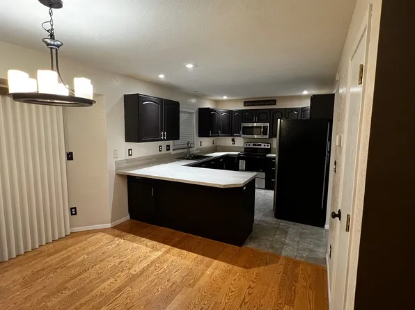 259 E 40th St, Loveland, CO 80538