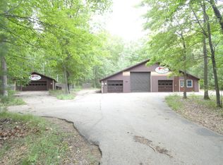 1621 Olson Rd, Manistee, MI 49660