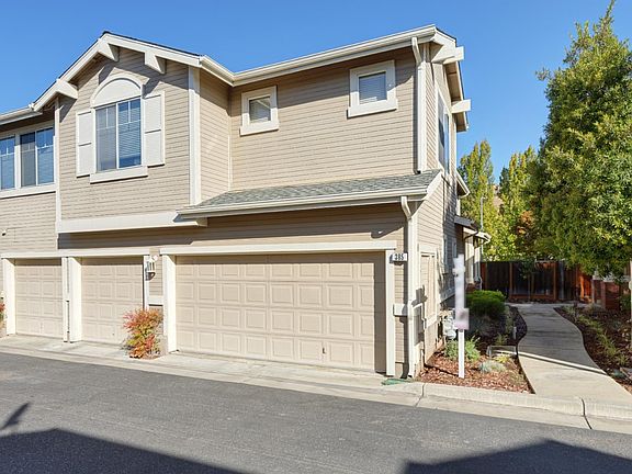 2nd image of 385 Kincora Ct