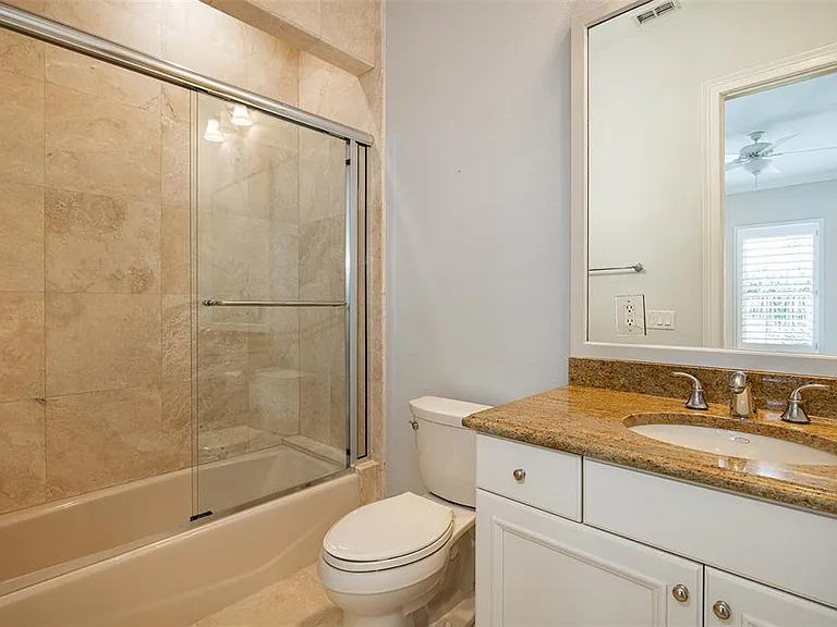 821 Bay Point Dr — Photo 27