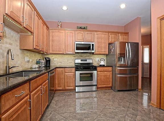 3rd image of 12645 W Yorkshire Ct