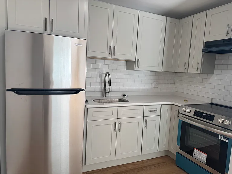 79 Arlington St #20 — Photo 11