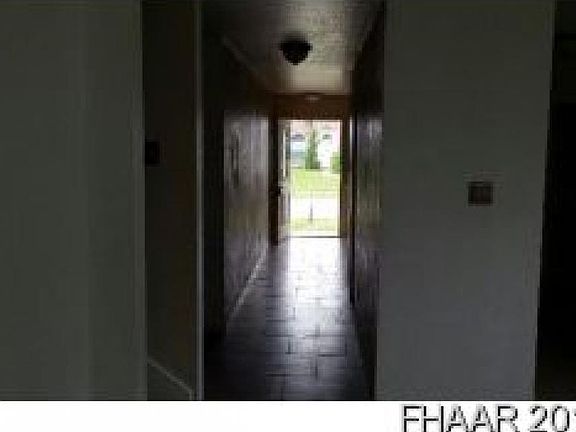 4th image of 3507 Bull Run Dr
