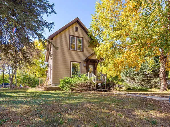 235 N Seeley Ave, Dunnell, MN 56127