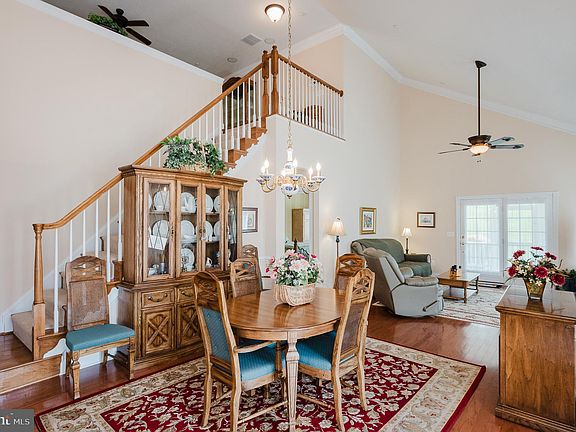 5th image of 811 Turtlecreek Ct
