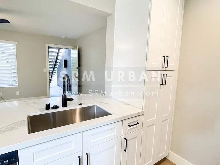4612 Ohio St #5 — Photo 10