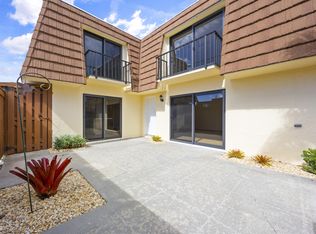 3900 County Line Rd APT 10B, Jupiter, FL 33469