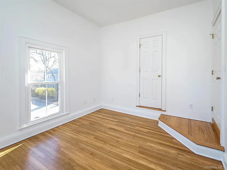 26 Summit Ave #2 — Photo 16
