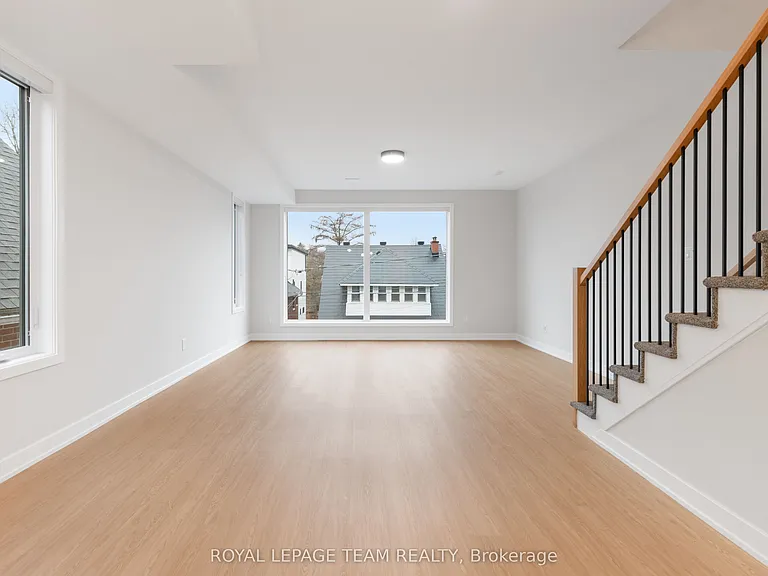 49 Grosvenor Ave #3 — Photo 7
