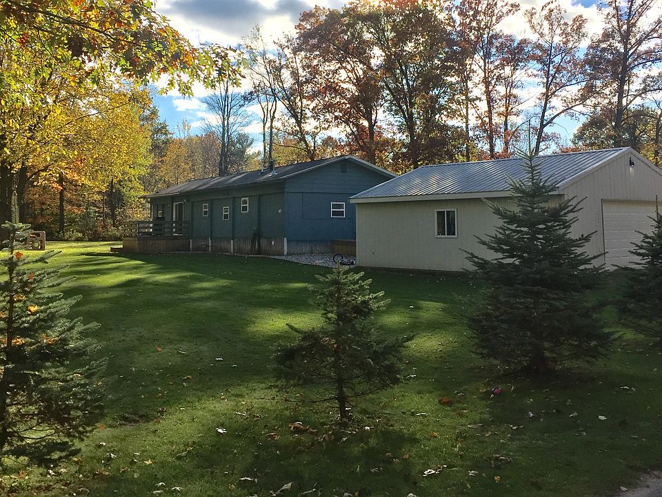1st image of 170 Martins Dr