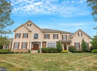 402 Highgate Dr, Ambler, PA 19002