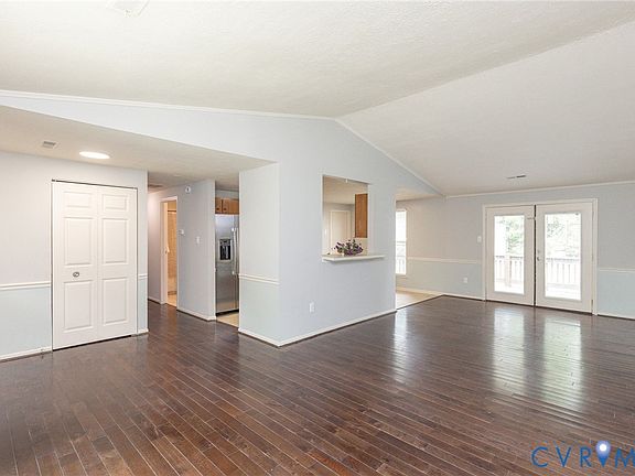 4th image of 6506 Sexton Dr