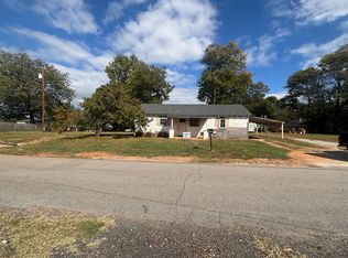 14 Loom St, Greenville, SC 29609