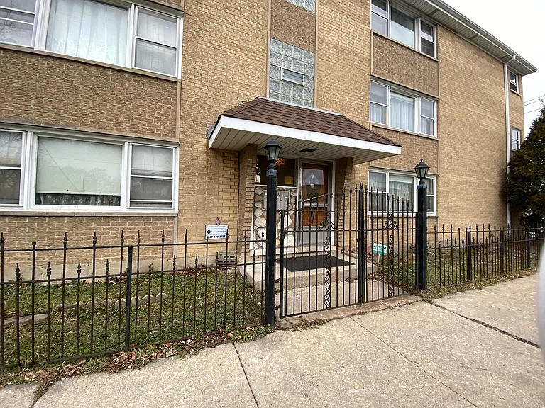 3601 N Oconto Ave E #2 — Photo 3