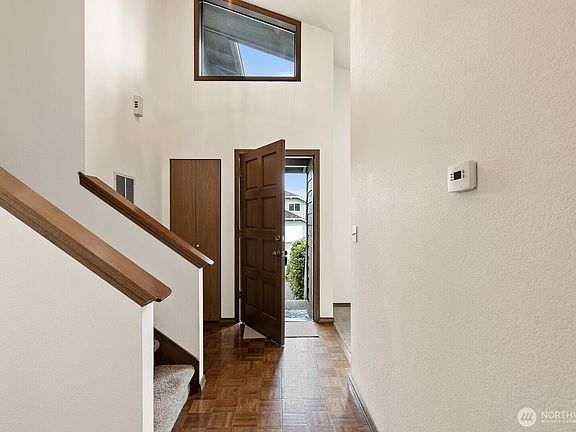 5th image of 810 151st Street SW