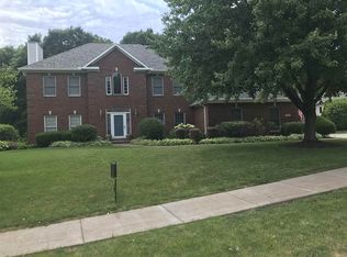 3021 45th St, Moline, IL 61265