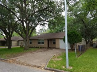 1124 Tobola St, Rosenberg, TX 77471