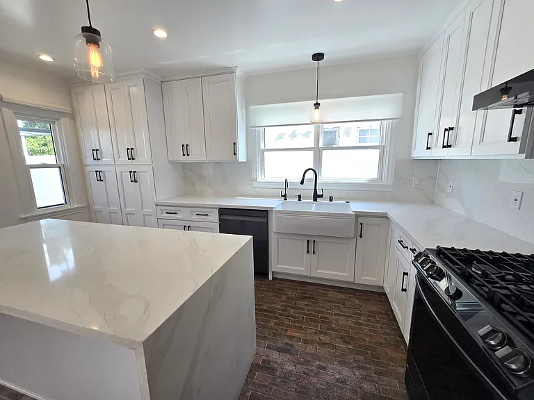675 Arden Ave — Photo 13