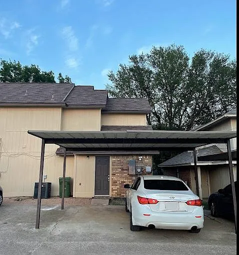 2 bed, 1254 sqft, $1,650 — Photo 2