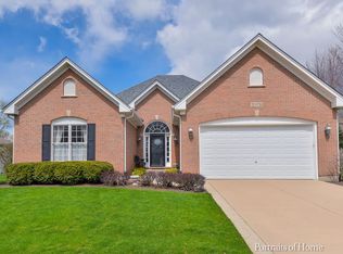 39W750 Carney Ln, Geneva, IL 60134