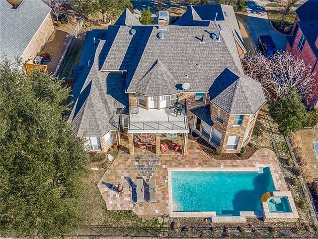 1st image of 4909 Fairway Hill Ln