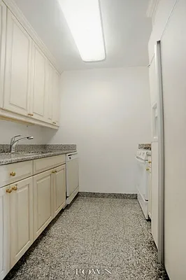 Rented by Town Residential | media 9