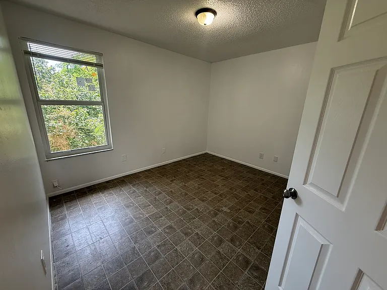 2670 Broadway #7 — Photo 7