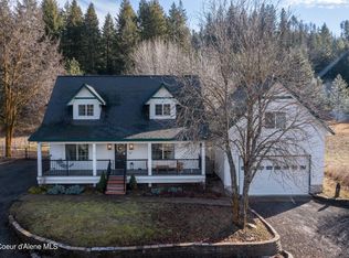 311 E Park Ave, Harrison, ID 83833