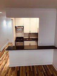 Rented by Metropolis Real Estate of Manhattan