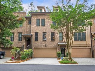 3344 Chestnut Woods Cir, Doraville, GA 30340