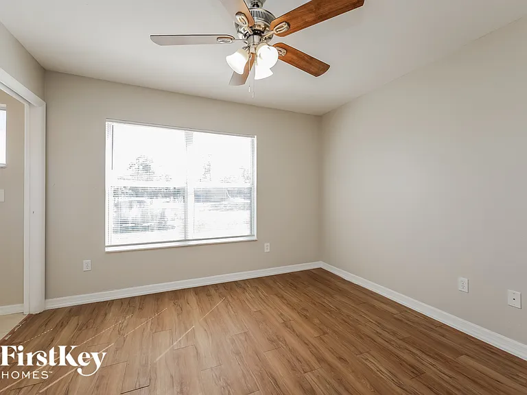 8344 Trionfo Ave — Photo 9