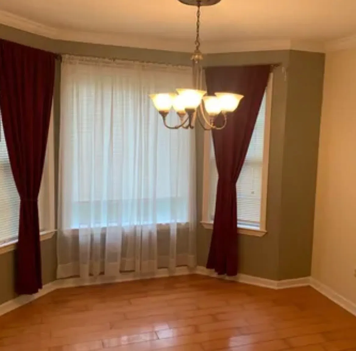 2 bed, 1204 sqft, $1,950 — Photo 4