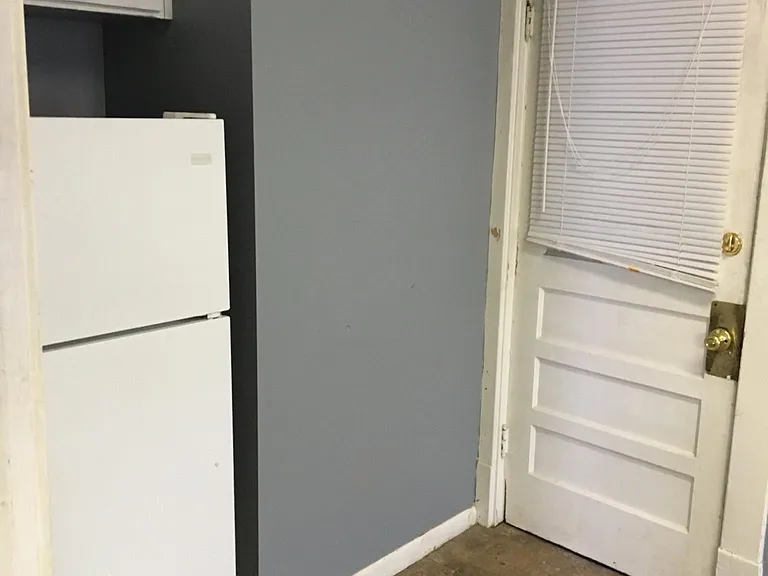 101 N Ellis St #3 — Photo 7