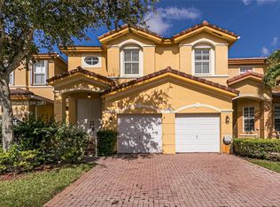 8650 NW 111th Ct, Doral, FL 33178