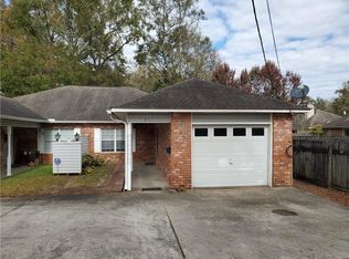 711 Old Covington Hwy, Hammond, LA 70403