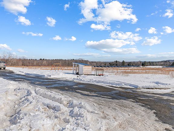 4th image of 210 Eight Rod Road