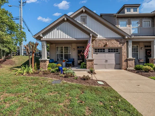 301 Griffin Pl, Hermitage, TN 37076