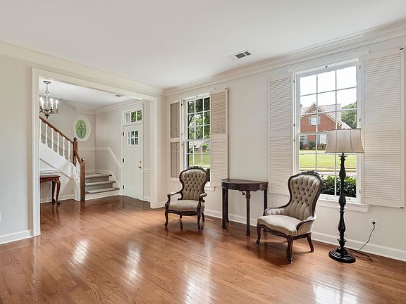 5th image of 2800 Windham Pl