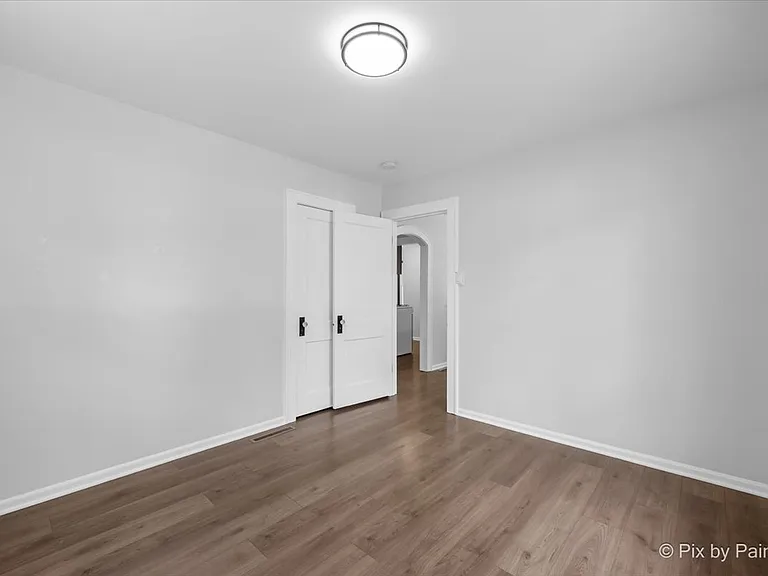 23570 N Field Rd — Photo 7