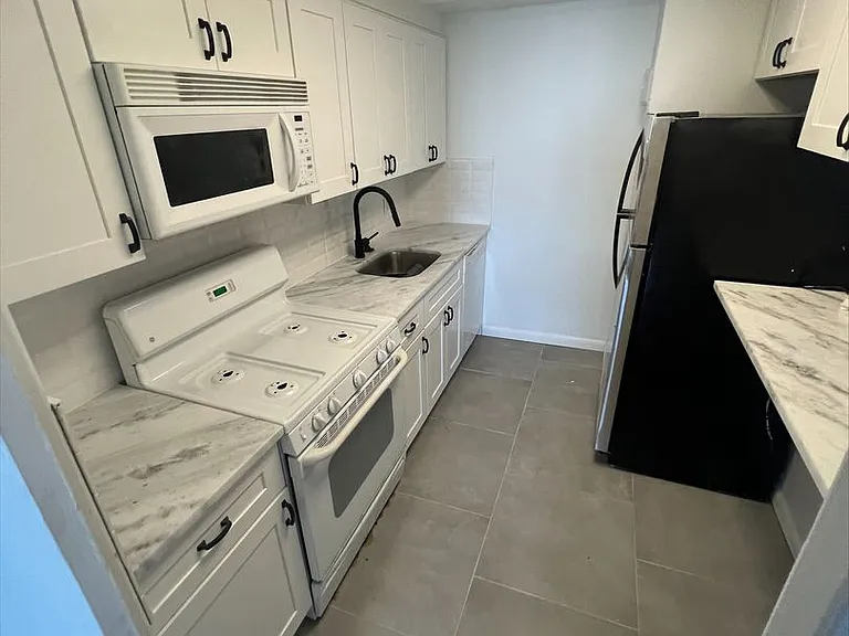604 S Washington Sq #2809 — Photo 12