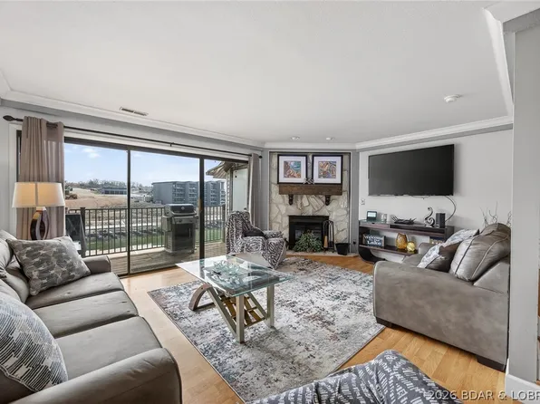 101 Circle Edge #3A-20-3A, Lake Ozark, MO 65049