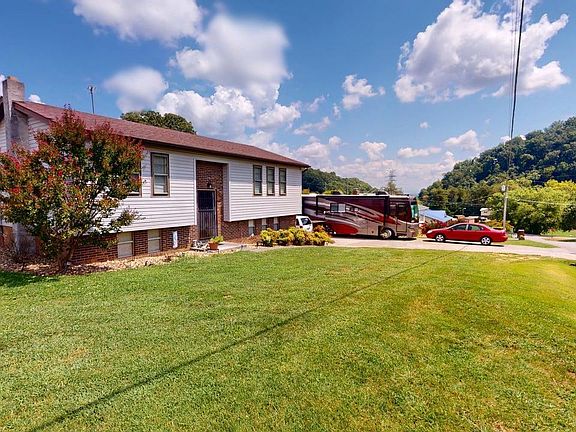 2nd image of 2315 Kingswood Dr