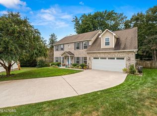 1100 Avocet Ln, Knoxville, TN 37922