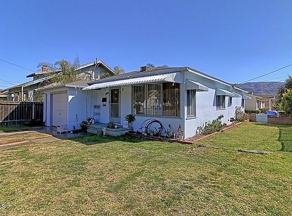 2nd image of 300 E Santa Paula St