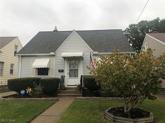 2nd image of 12321 Darlington Ave