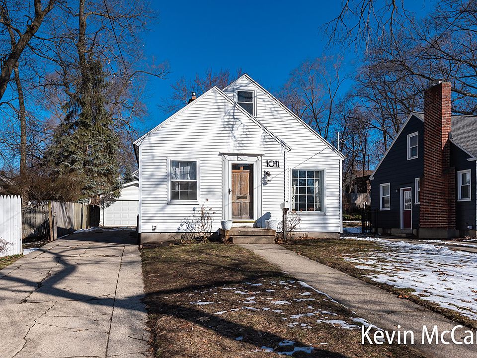 1st image of 1011 Griswold St SE