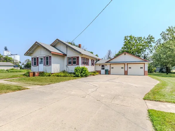 215 2nd Ave, Ashton, IA 51232
