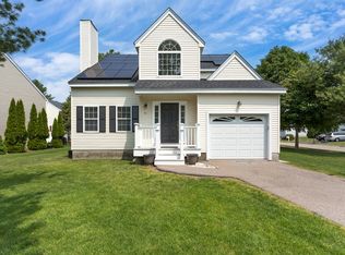 51 Palomino Dr, Franklin, MA 02038