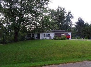 9625 401st Ave, Genoa City, WI 53128