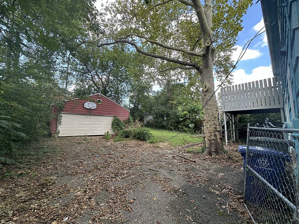40th image of 285 S James Rd